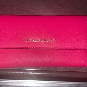 Brand New Pink Michael Kors Wallet